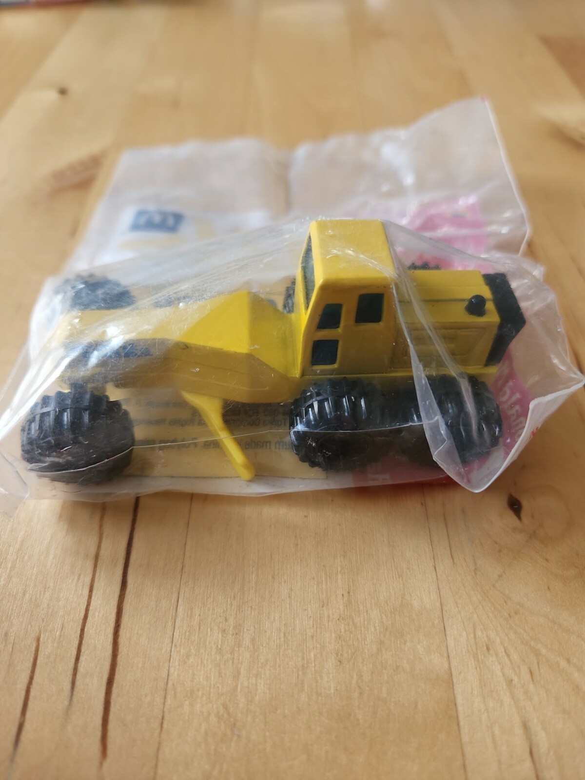 MIP McD McDonald’s TONKA 1994 GRADER #7 Diecast TOY Yellow 4″