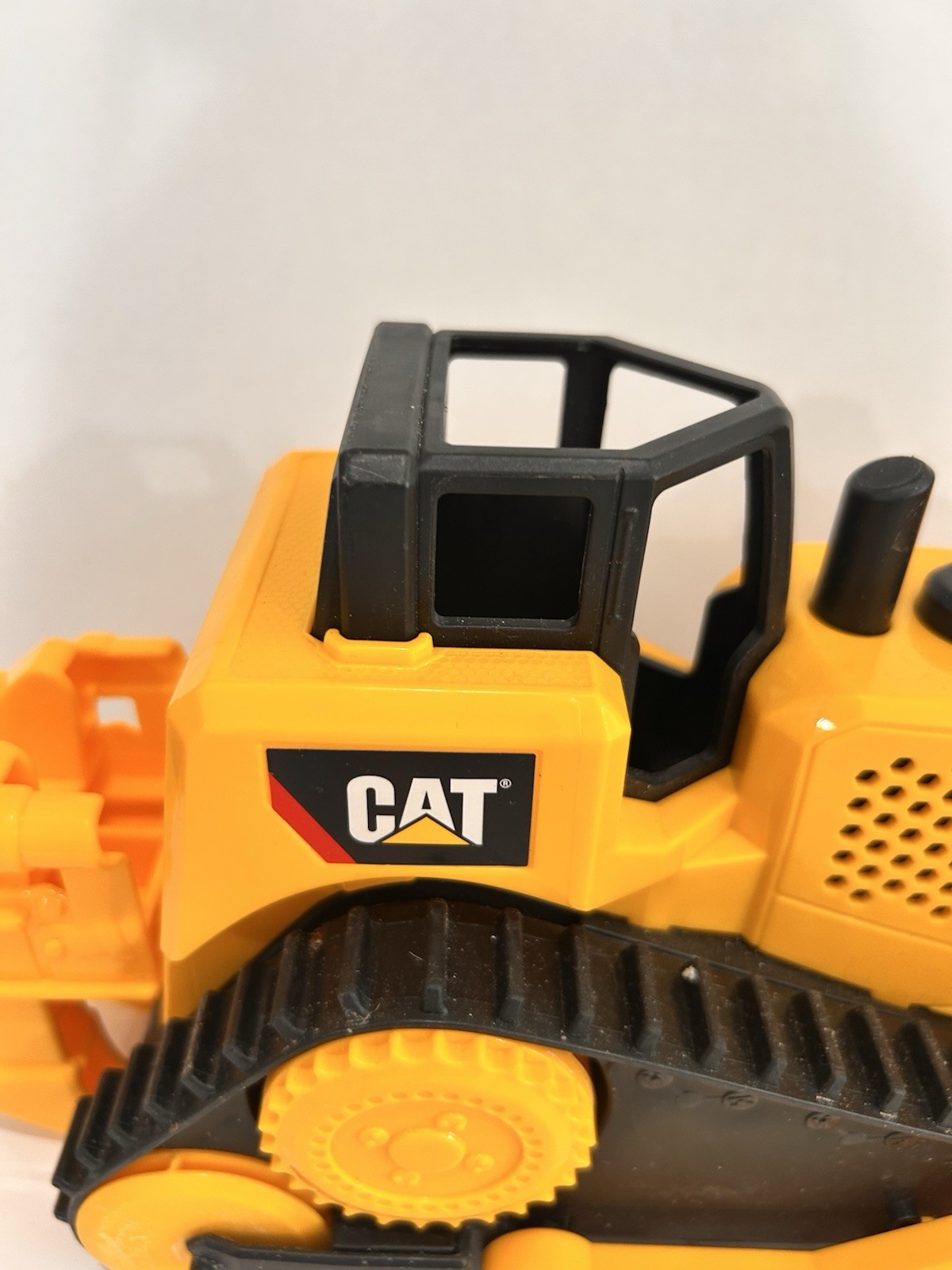 CAT Caterpillar Toy Bulldozer Working Blade Construction Vehicle