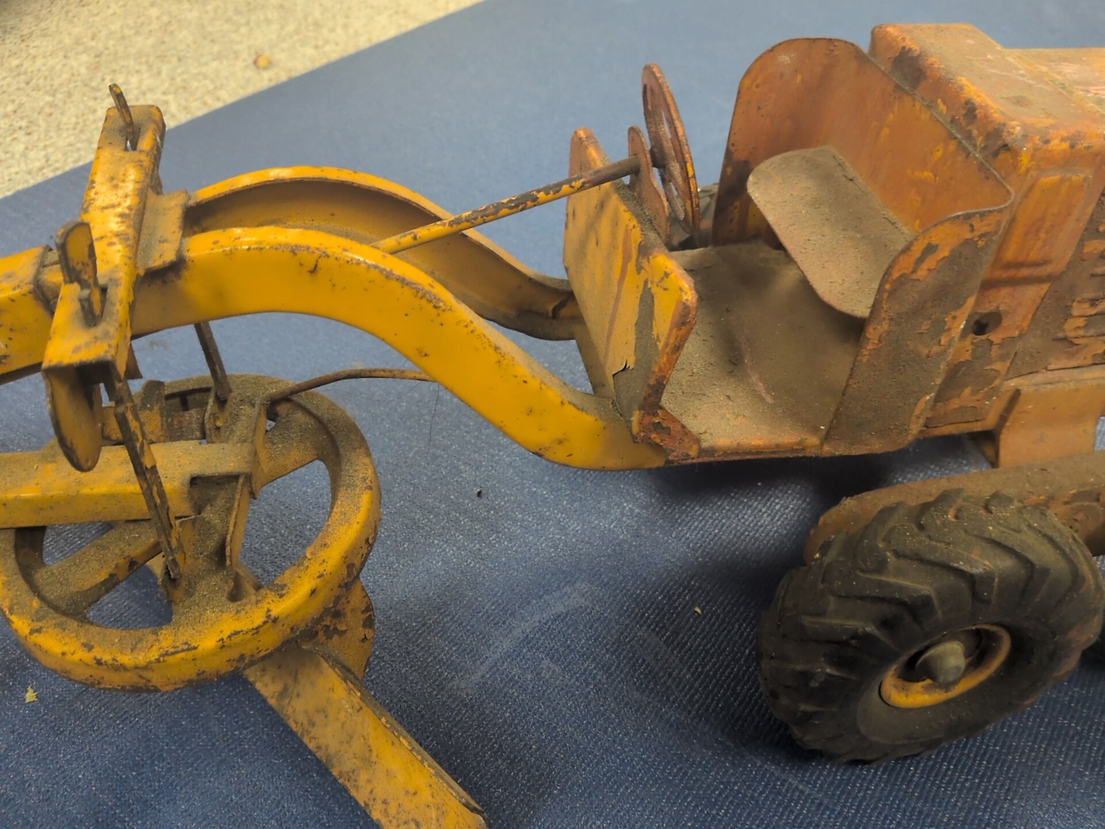 Doepke Model Toys Adams Road Grader Diesel Motor Steel 1950’s Vintage Fair Cond.