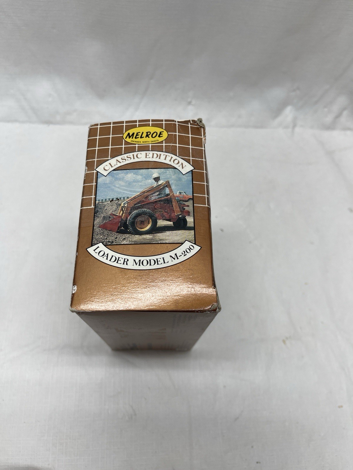 Melroe Bobcat M-200 Loader – Clover 1:25 Scale Diecast Model #6722771