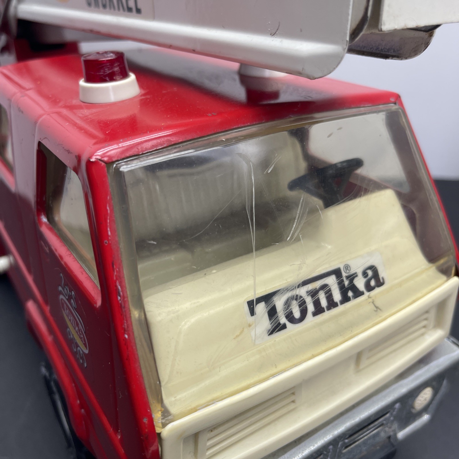 1970’s Vintage Tonka Snorkel Fire Truck Pressed Steel Good Condition
