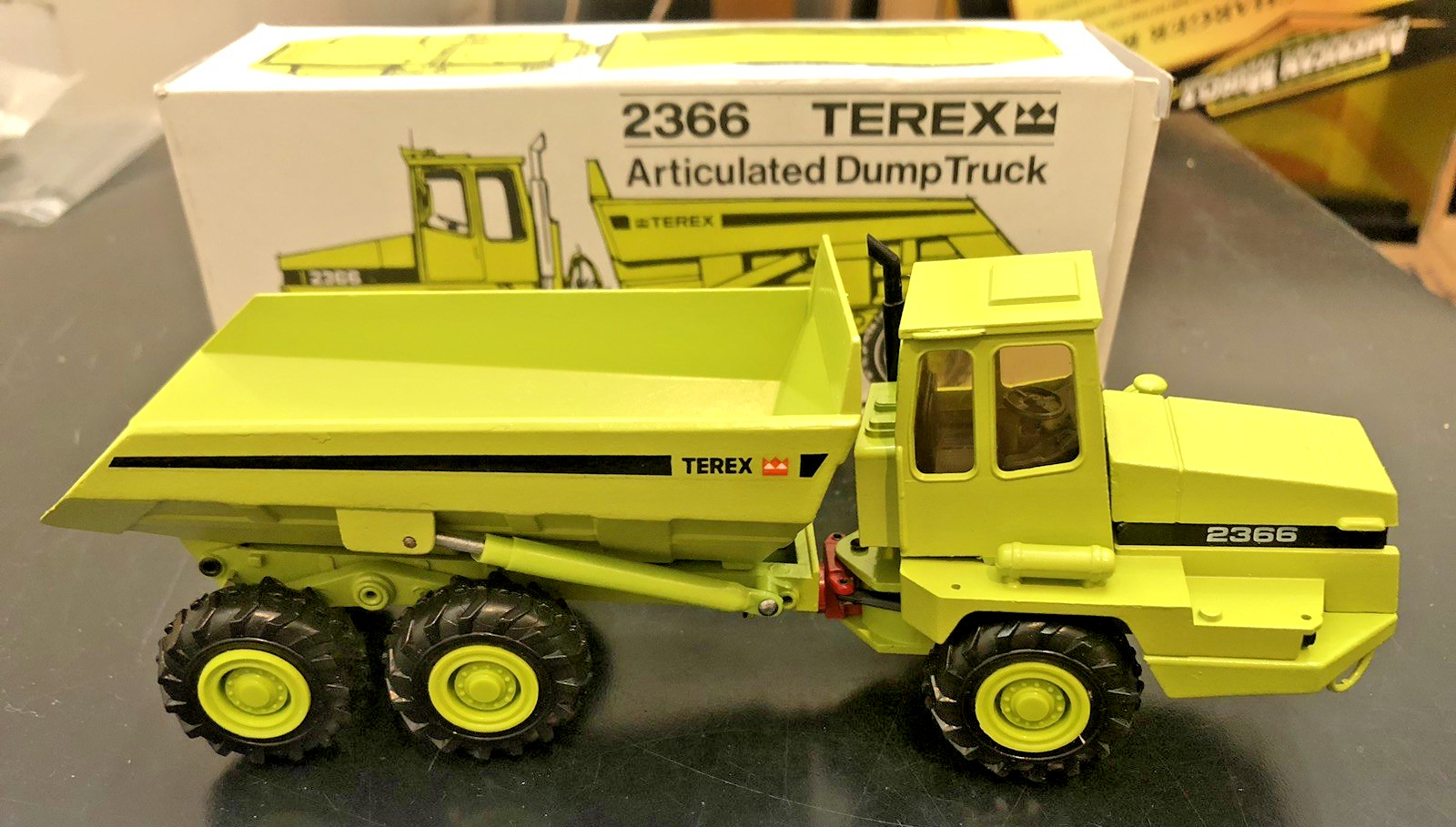 Conrad #2762 Terex 2366 Articulated Dump Truck Diecast Model Boxed – 1:50
