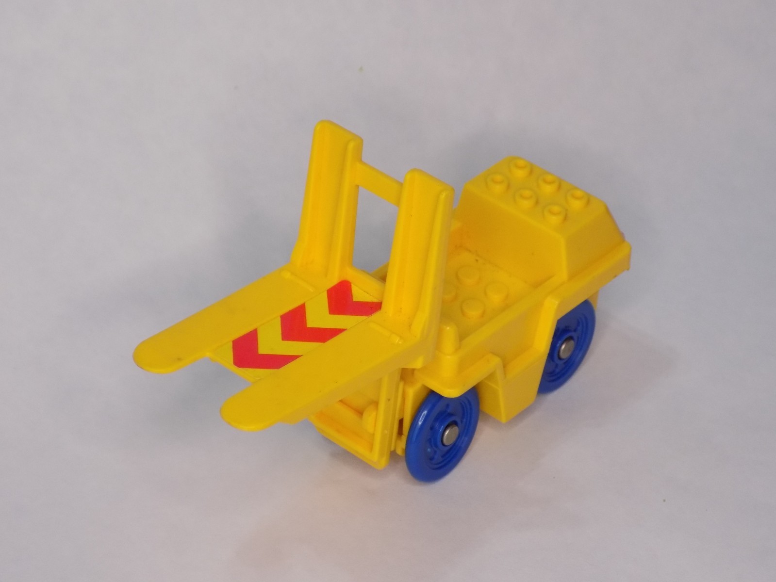 TOMY Tomyville Great Freight Train Set FORKLIFT Vintage 1990’s