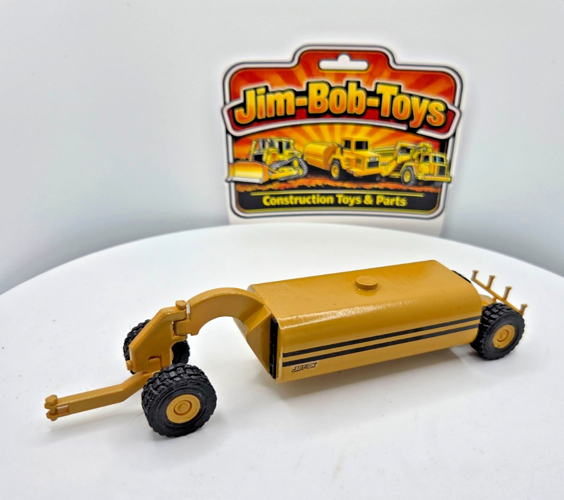 Custom Water‑Hauler – 1/87 (HO) Scale Construction Model