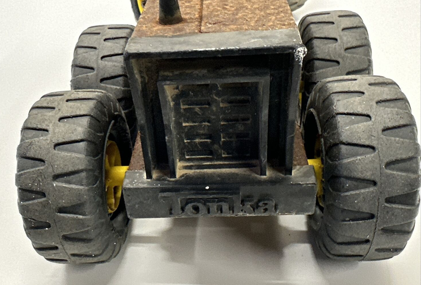 Vintage Tonka Road Grader 1960s? 70’s? Toy Pressed Metal Yellow Approx. 17” Long