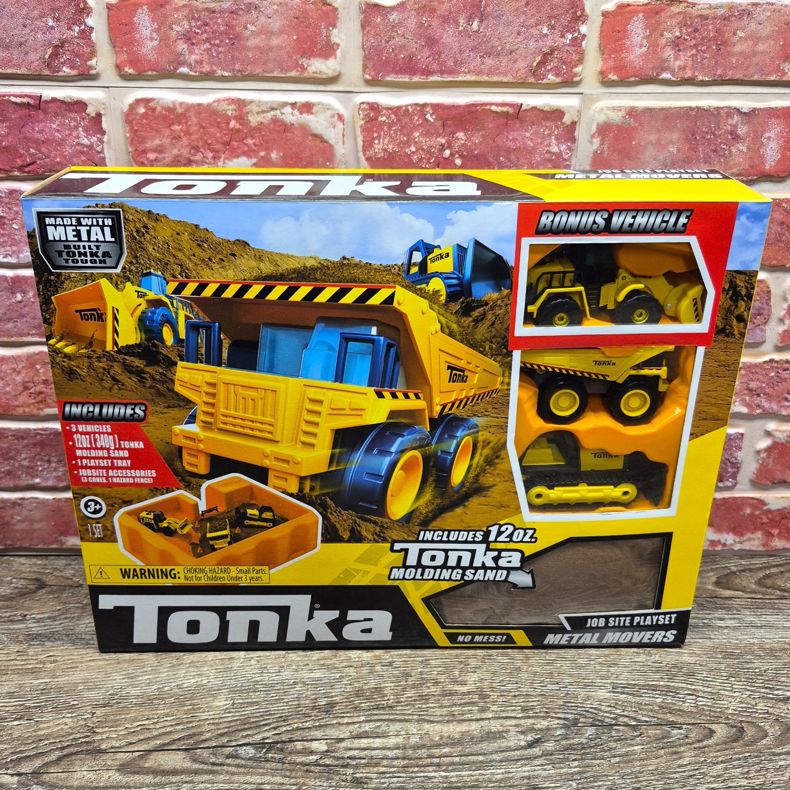 Tonka Toy Tractors and Molding Sand Construction Job Site Playset