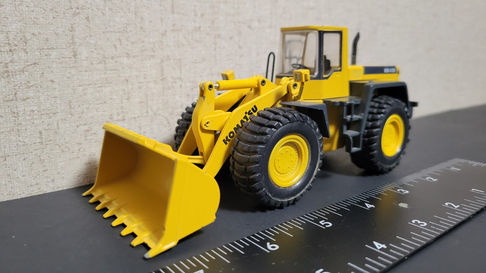 Conrad Model #2424 1:50 Komatsu WA 450 Wheel Loader Construction Equipment VHTF