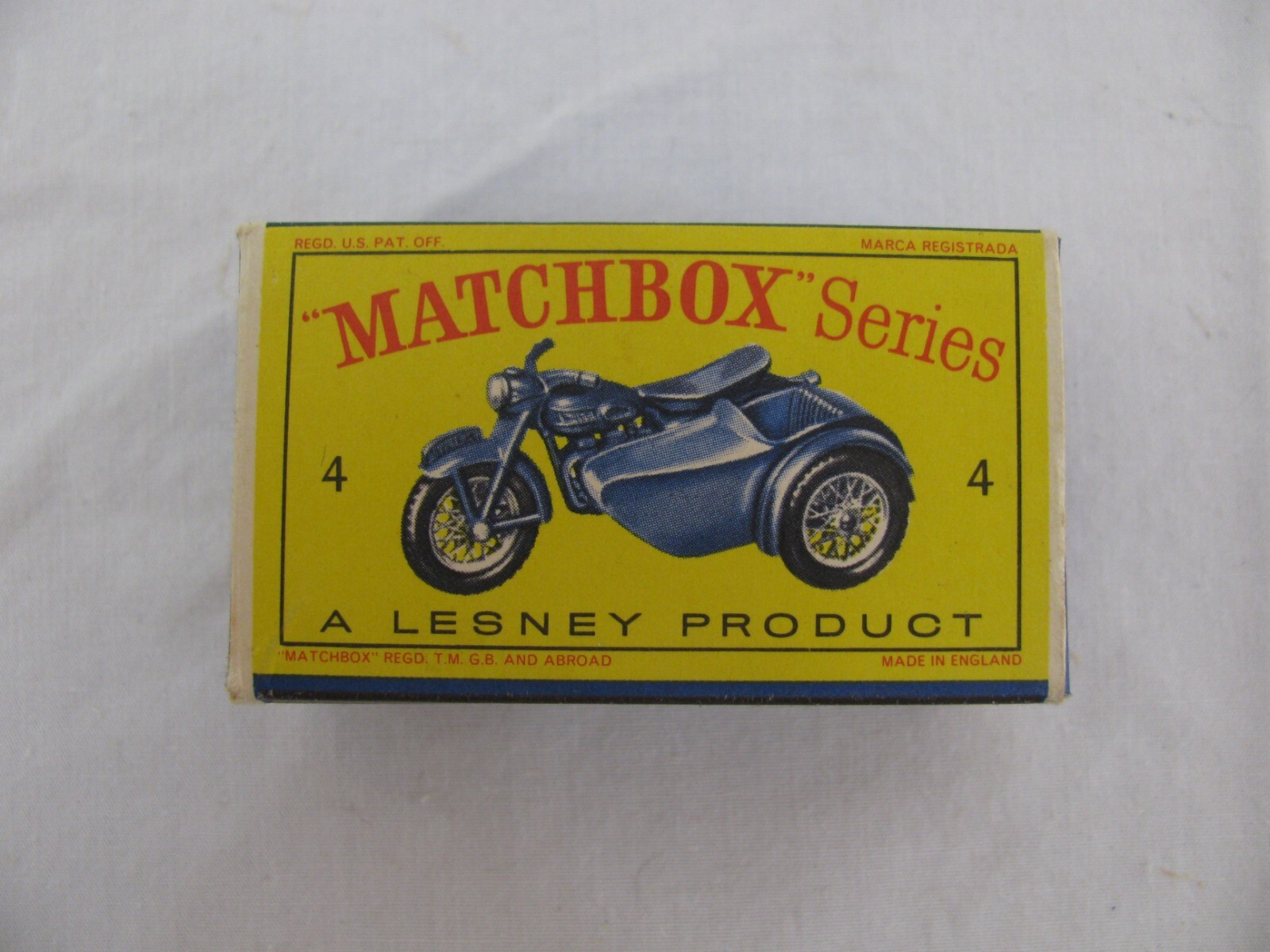 Vintage Lesney Matchbox Diecast Triumph T110 Motorcycle w/ Sidecar #4 New!