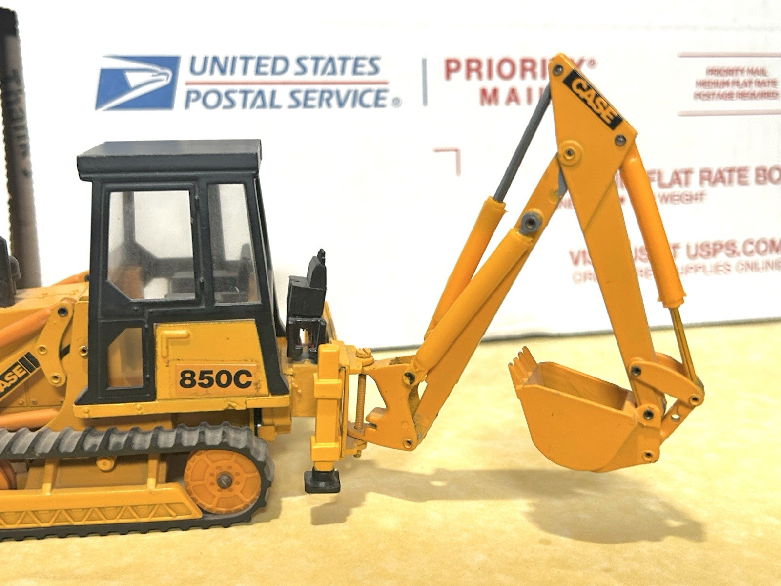 NZG 1/35 Scale Custom Case 850C Crawler Loader w/Case Side-Shift Backhoe!