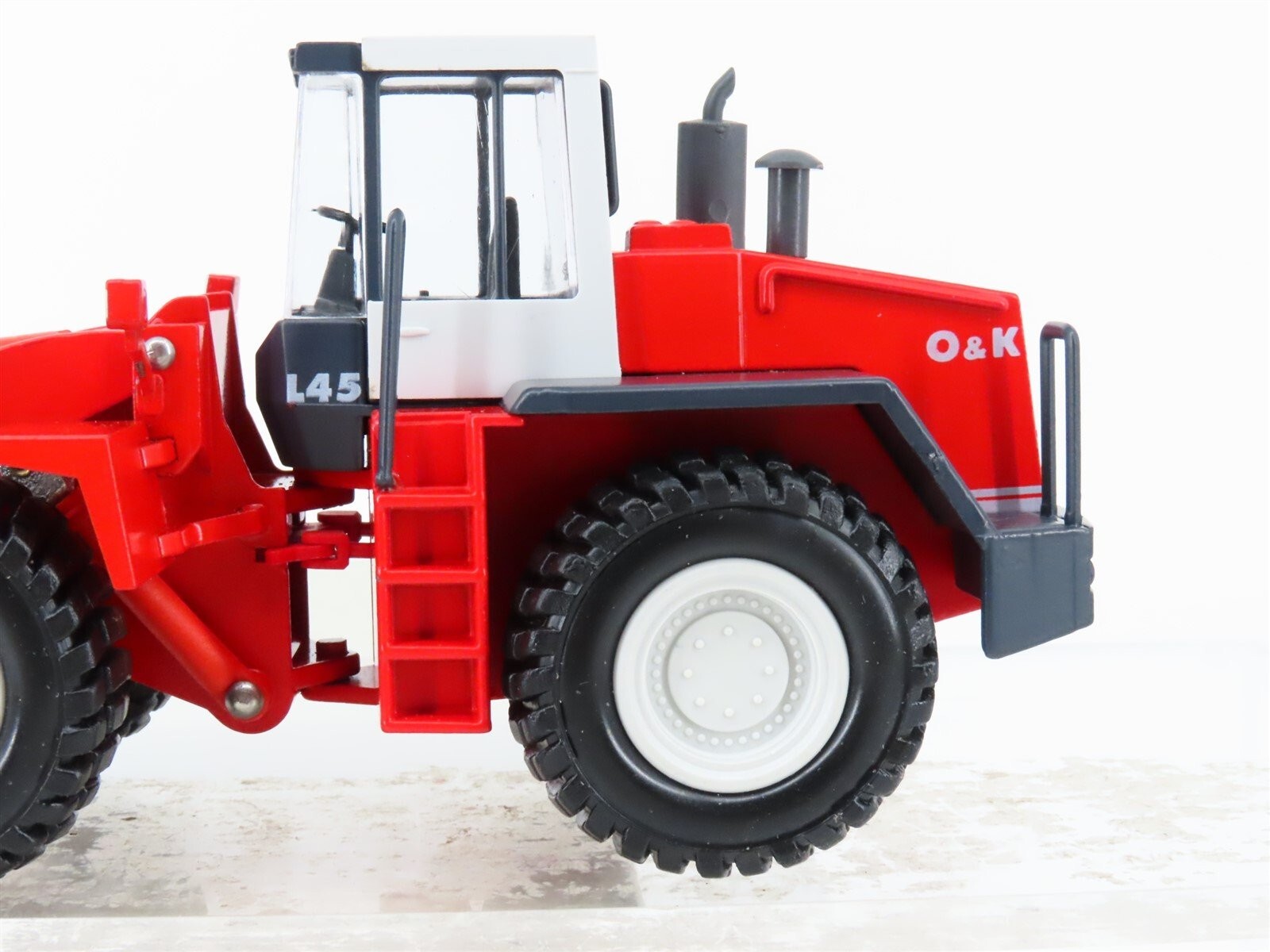 O&K L45 Wheel Loader – Conrad 1:50 Scale Diecast Model #2429 New