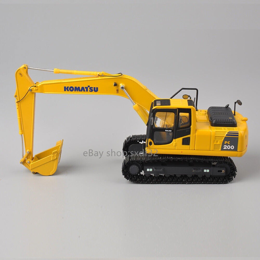Komatsu PC200 Excavator Vehicle Model Alloy Diecast Construction Toy 1/50 Gift