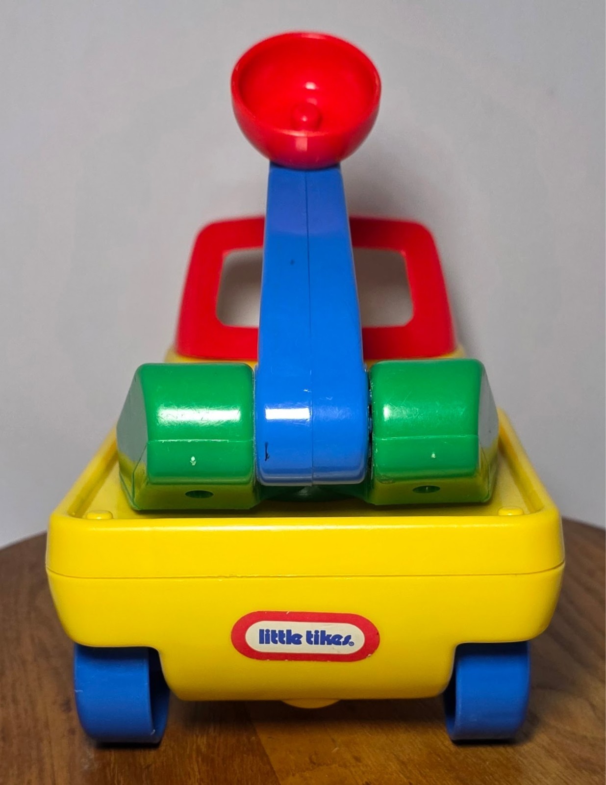 Vintage 1985 Little Tikes Red Yellow Green Blue Up ‘N Down Cherry Picker
