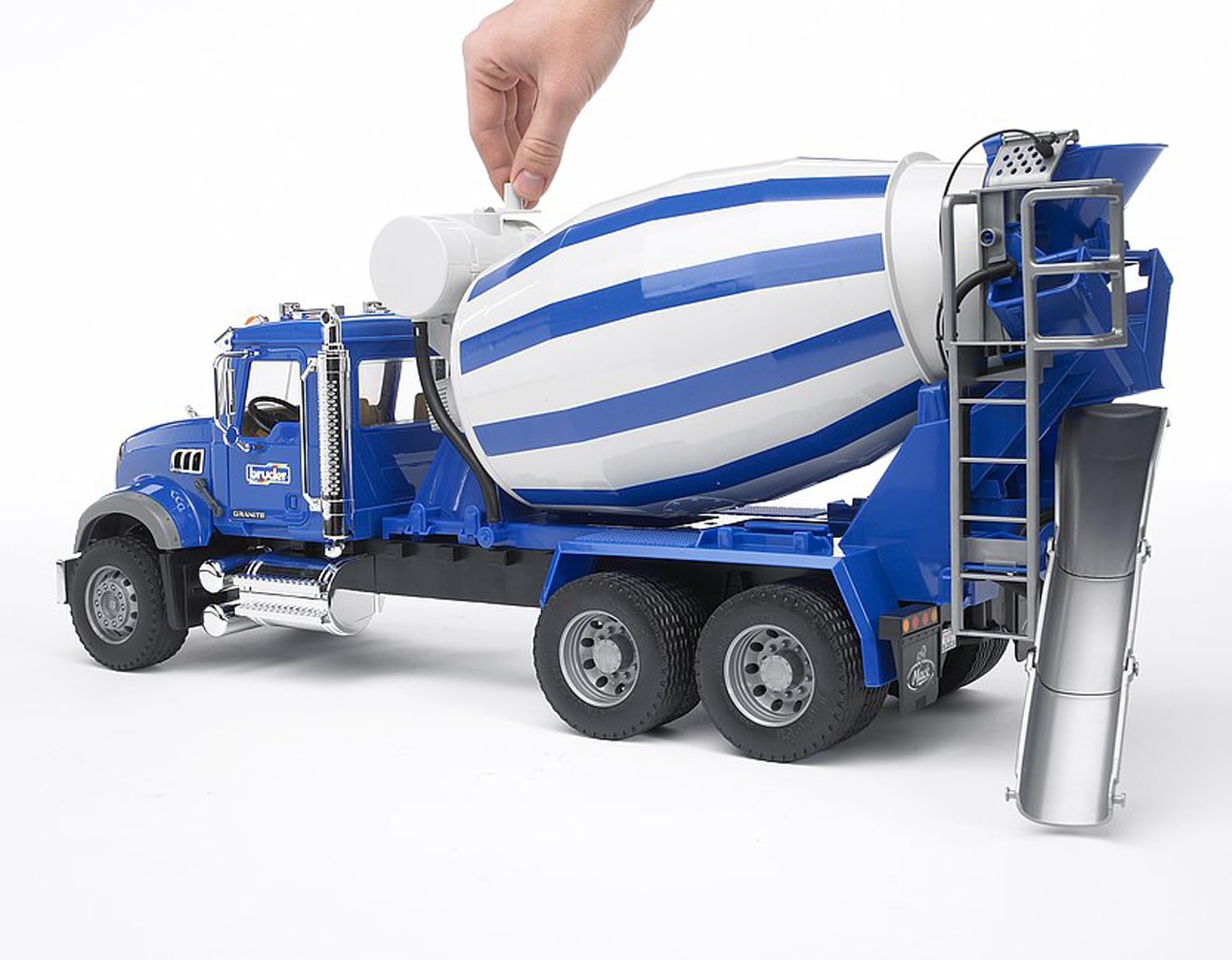 Bruder Mack Granite Cement Mixer Blue 116 Scale Made in Germany