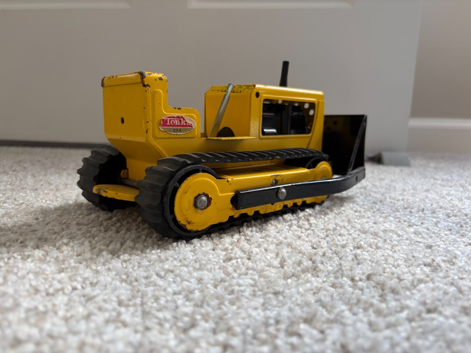 Vintage 1970’s Tonka T-6 Bulldozer Pressed Steel Original Owner