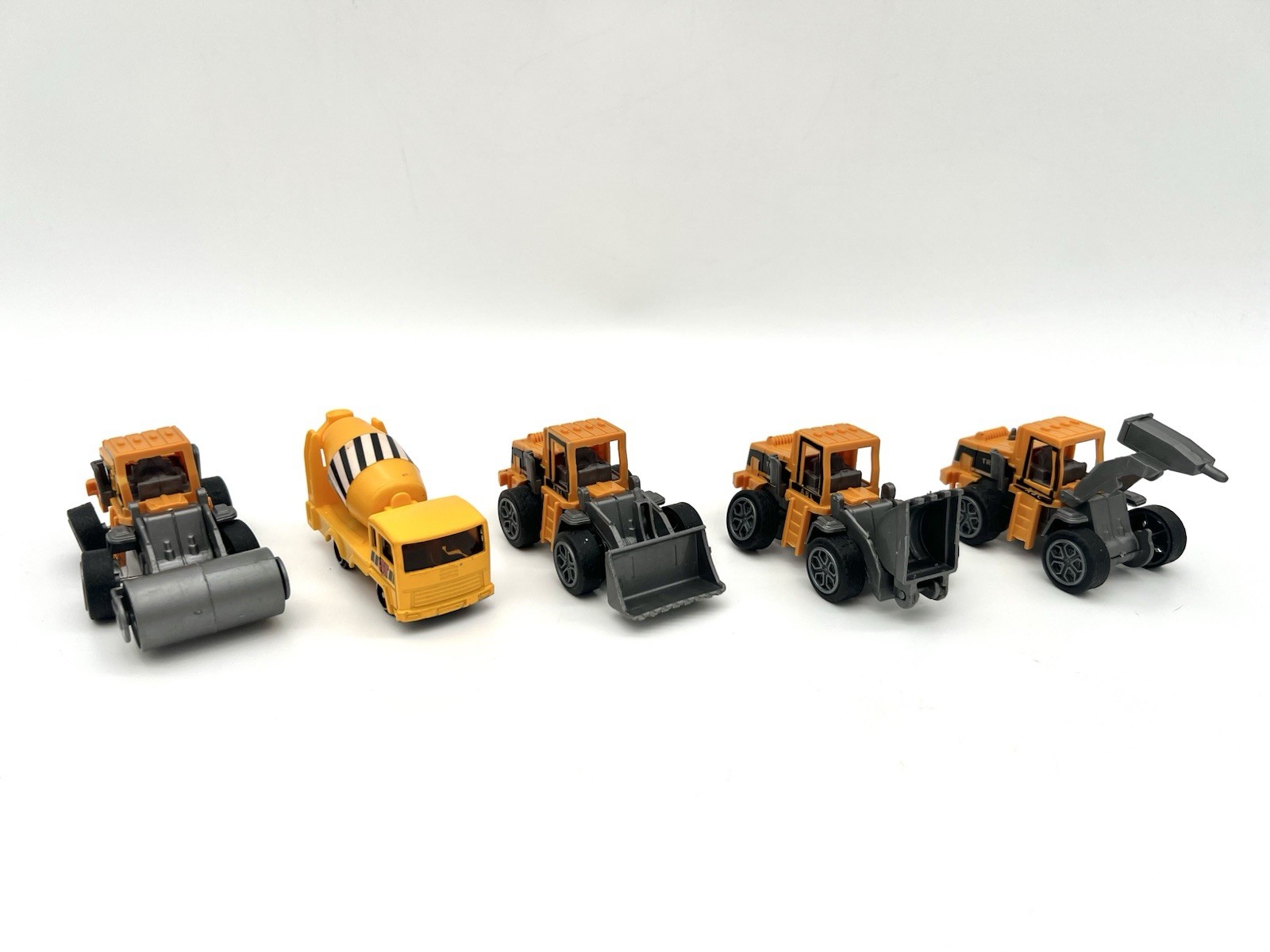 Lot of 6 Mini Construction Vehicles Cement Mixer Loader Steamroller