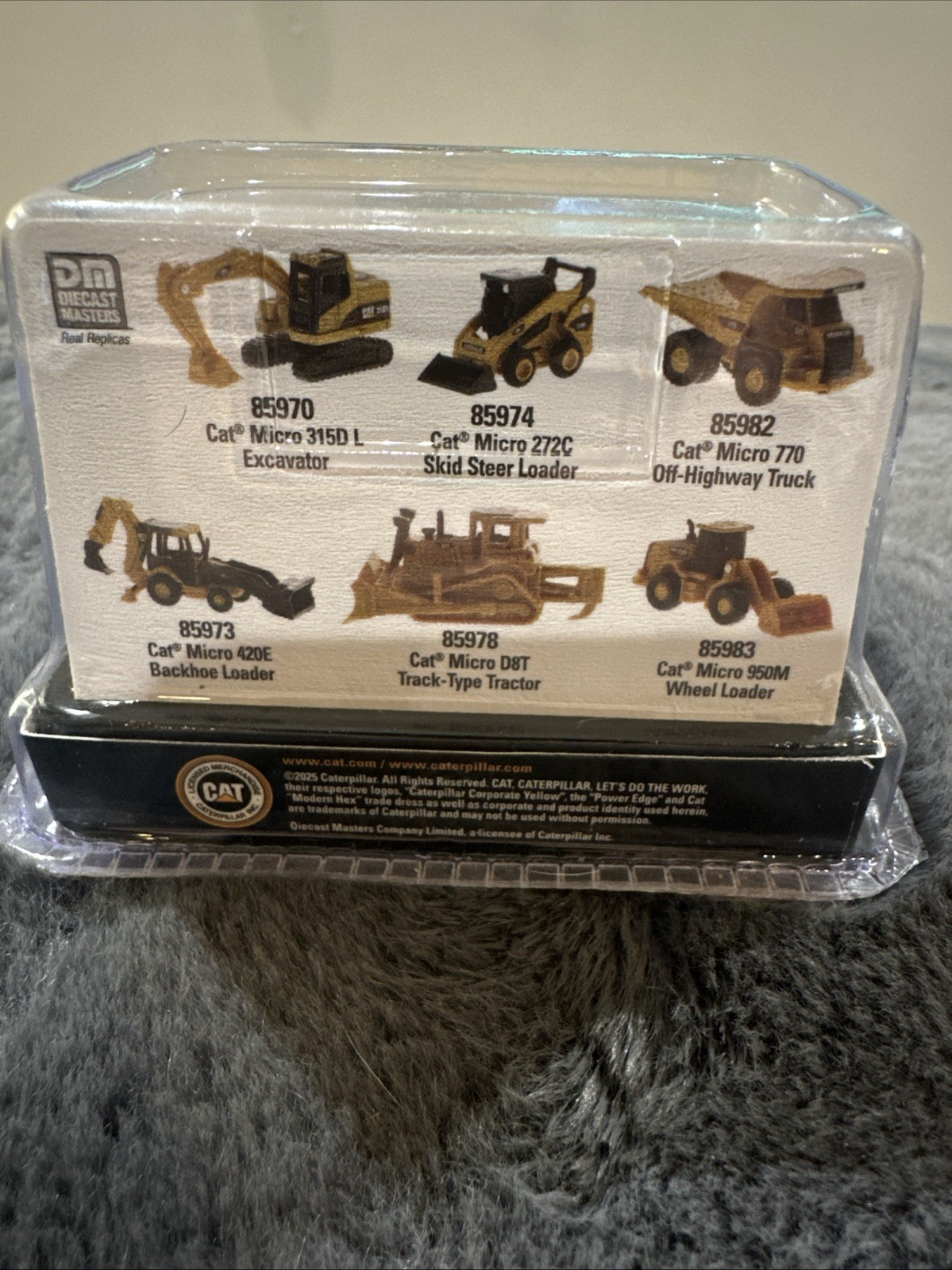 Diecast Masters Cat Micro 315D L Excavator Micro Constructors Series 85980A New