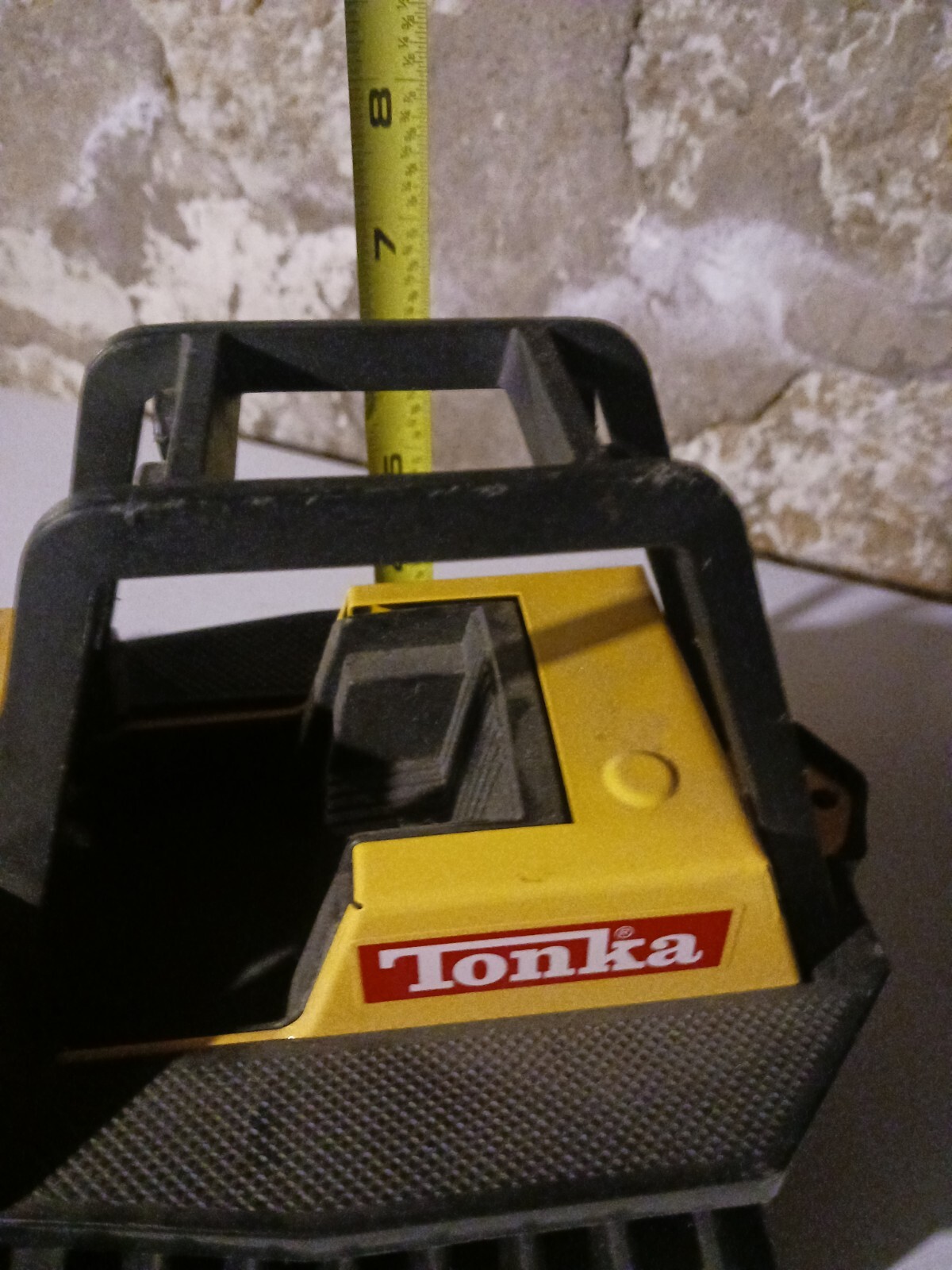 Tonka Bulldozer M-7461 Metal And Plastic T05