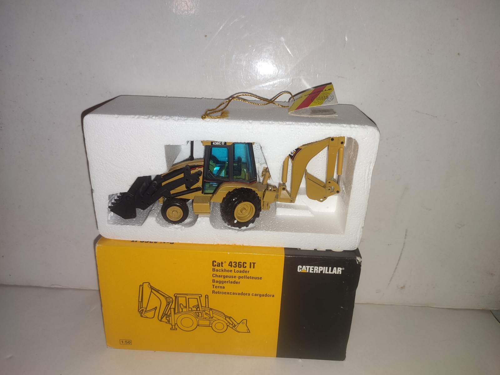 NZG CATERPILLAR – CAT 436C IT EXCAVATOR LOADER – 1/50 – BOX – NICE CONDITION