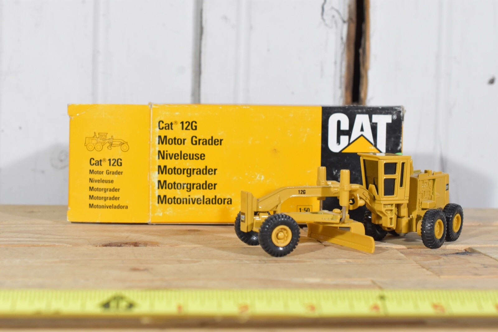 1/64 CAT 12G MOTOR ROAD GRADER SNOWPLOW PUSHER DIRTMOVER 1:64