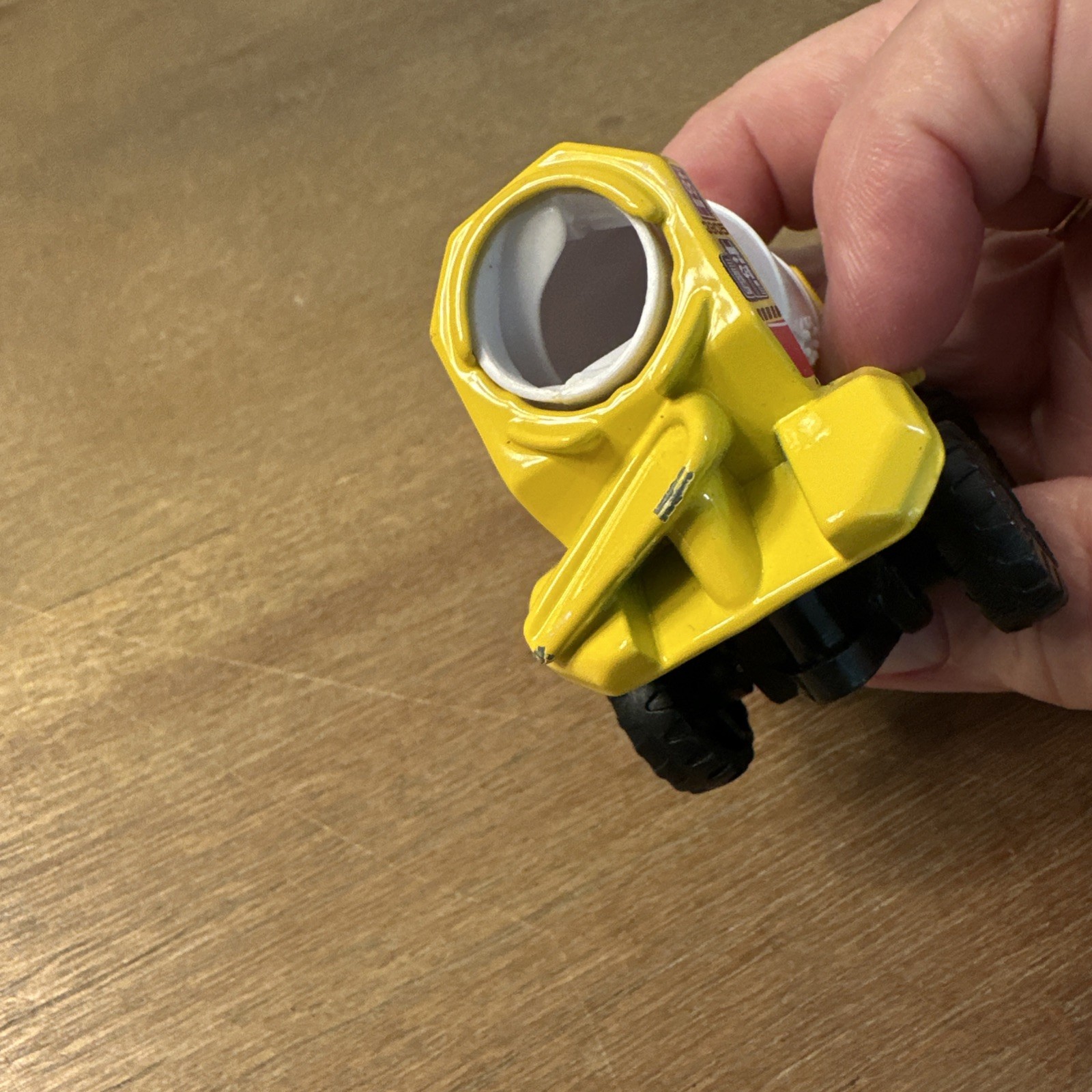Maisto Hasbro Tonka 1998 Mini Mighty Excavator Cement Truck Construction