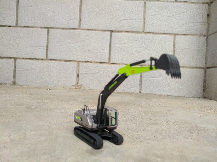 ZOOMLION 1:87 ZE210GLC Crawler Excavator Alloy Engineering Vehicle Model