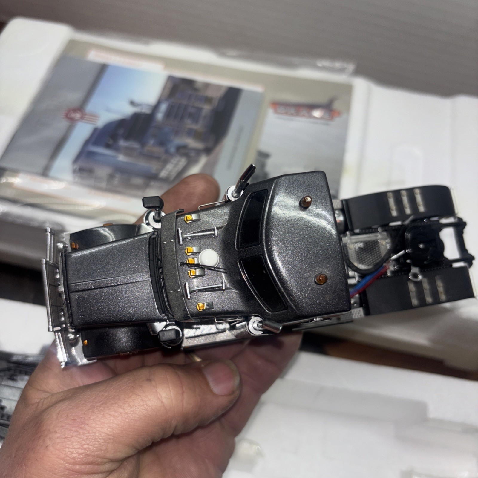 Twh 1/50, Drake, Kenworth T908 Prime Mover With Drake 2×8 Dolly 4×8 Swingwing