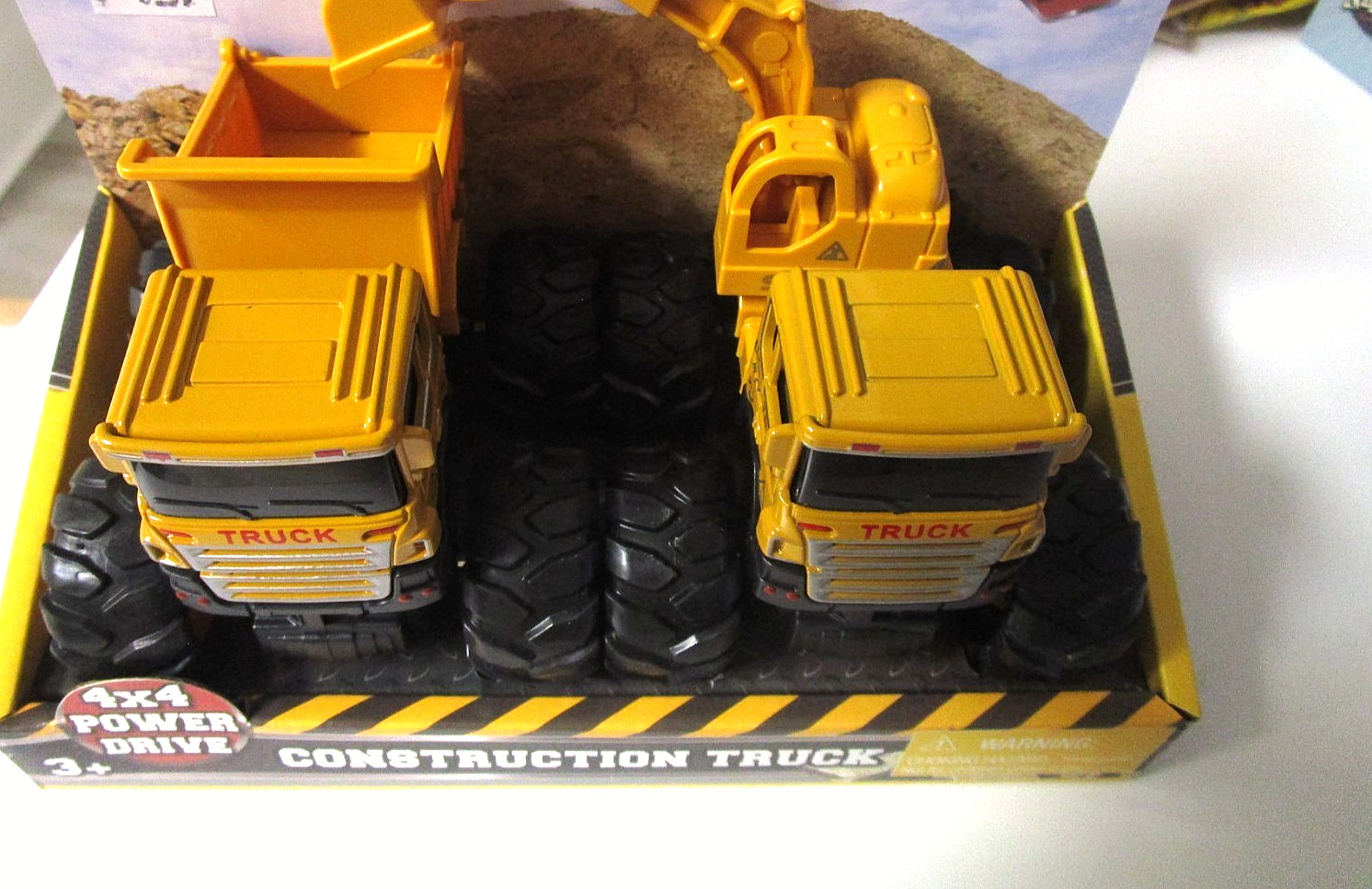 Kid Galaxy Construction Trucks – Durable Plastic Dump & Loader 4 X 4