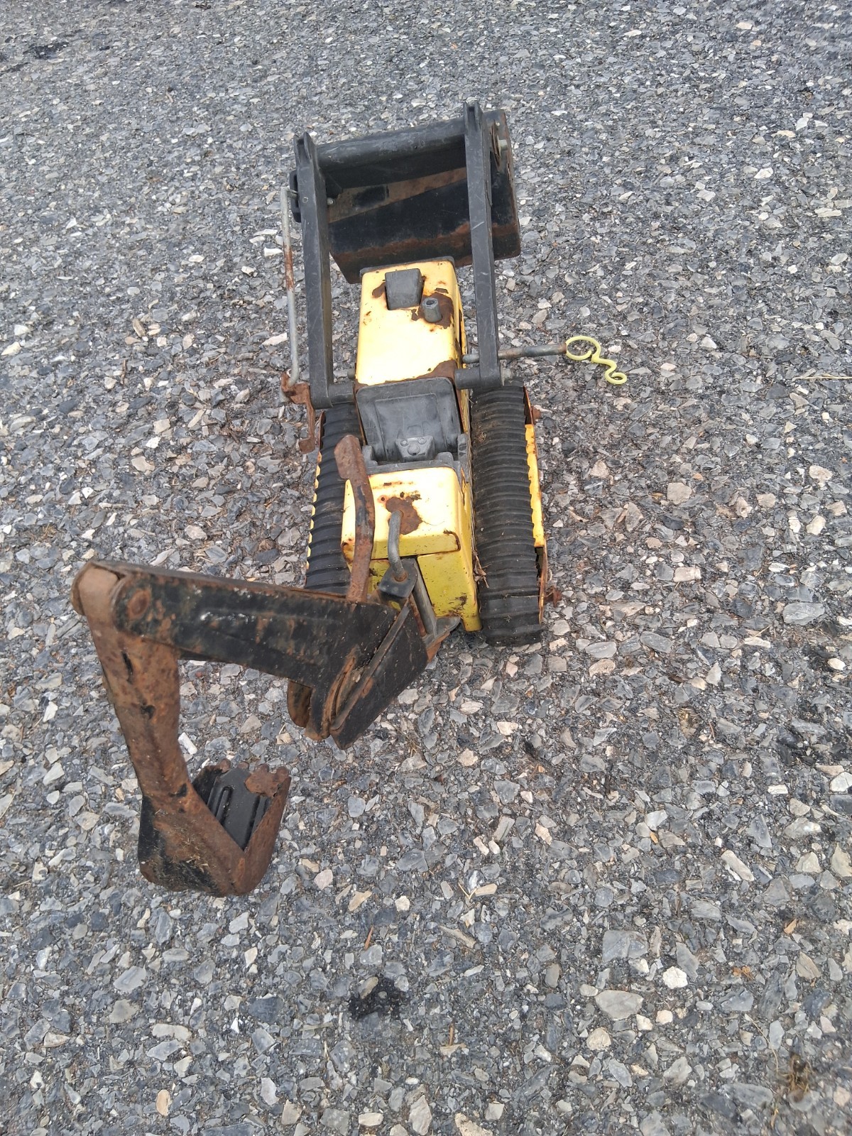 Vintage Tonka Track Loader