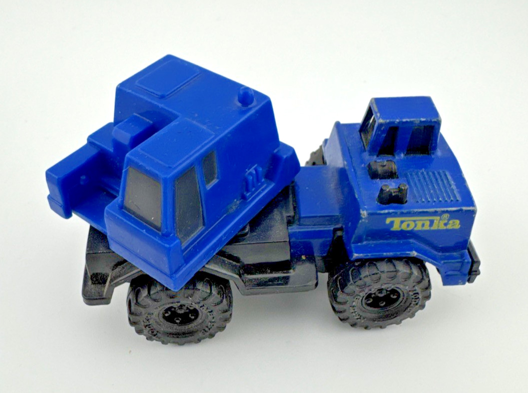 1992 Tonka Toy Construction Trucks (x2), 1991 Hot Wheels Toy Recycler Truck