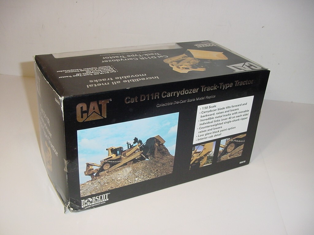 1/50 CAT D111R Carrydozer Track Type Diecast Tractor by Norscot NIB!