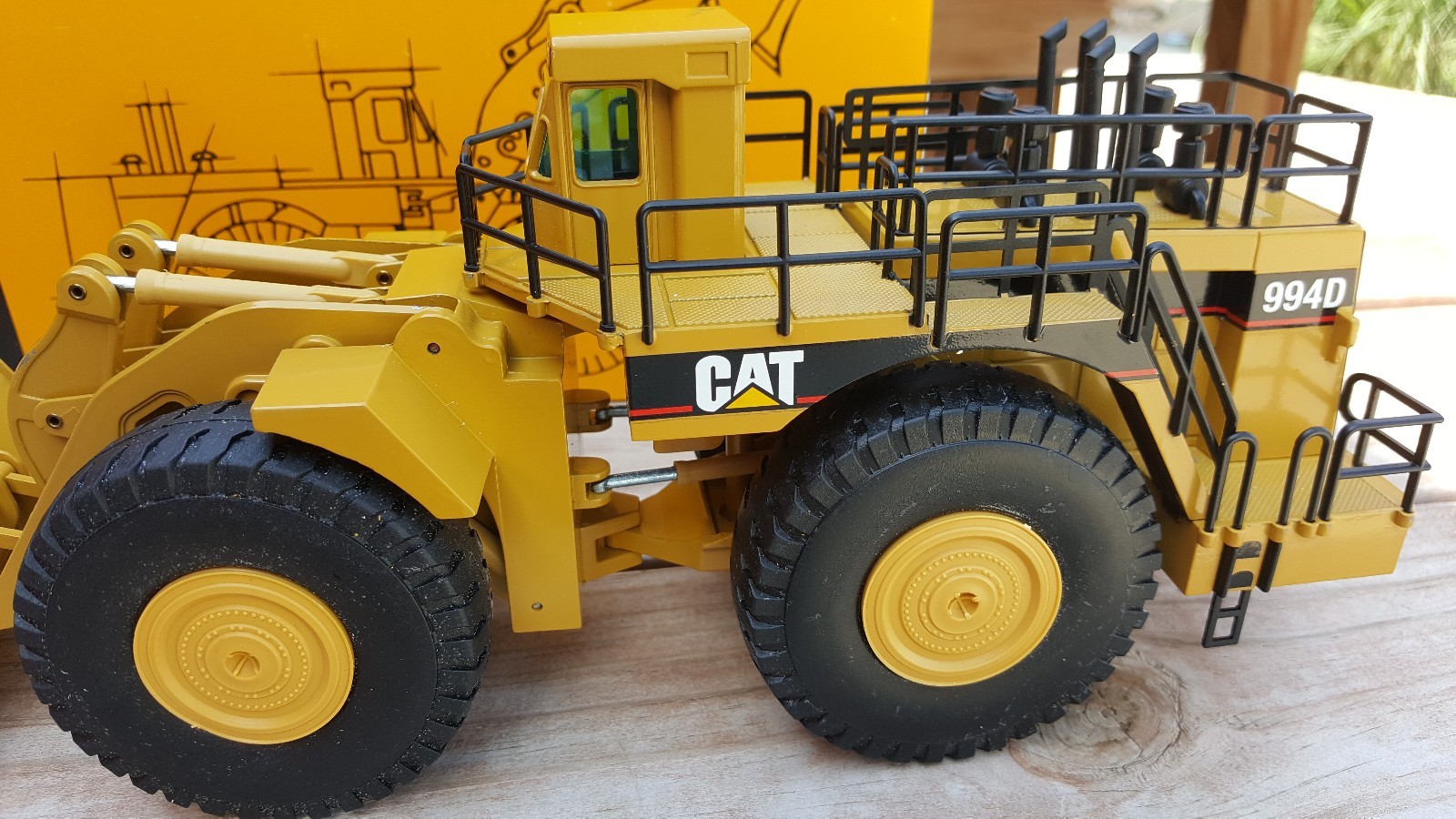 Norscot NZG 478 Caterpillar CAT 994D Wheel Loader NIB O Scale 1/50th Scale