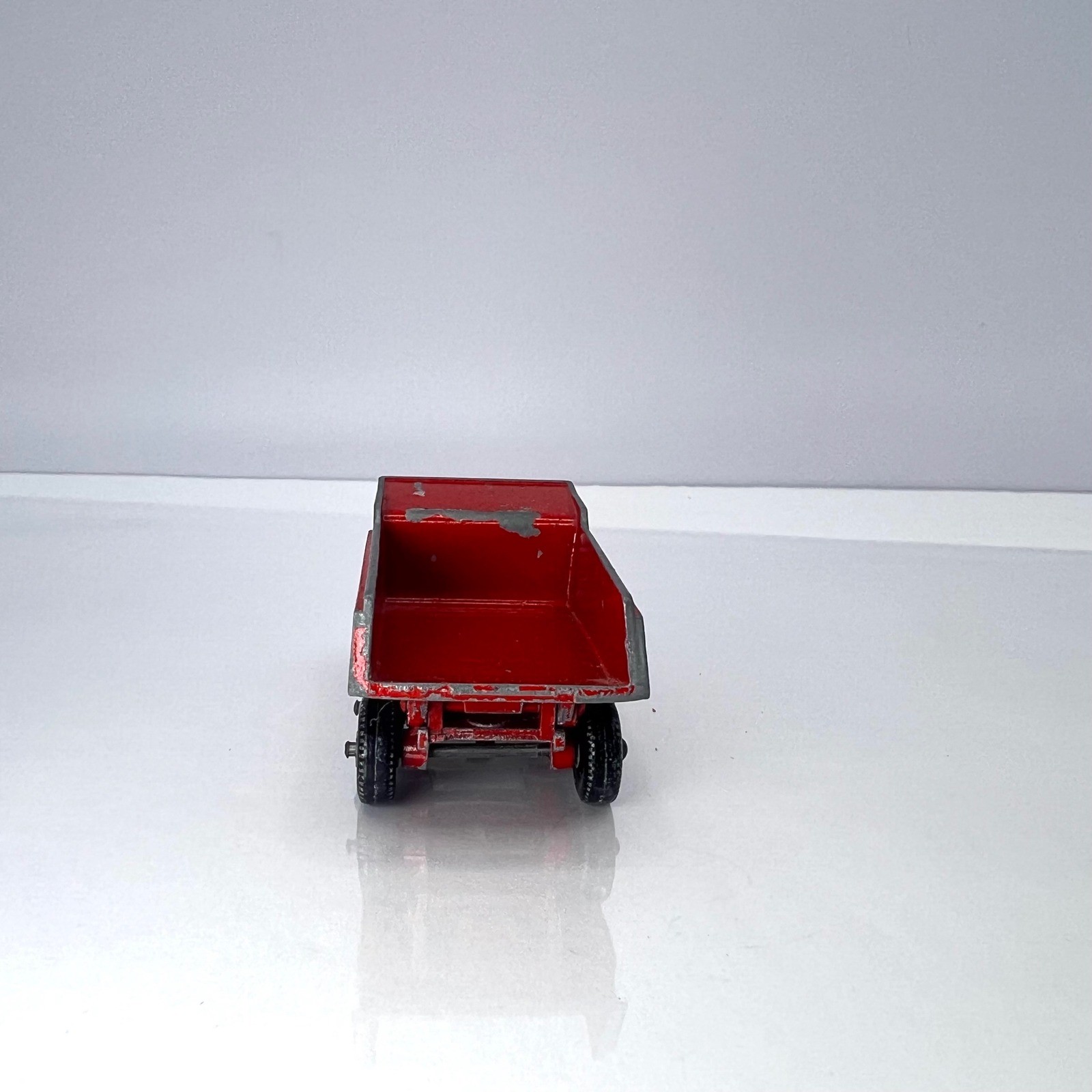 Matchbox Red Dumper Truck Series No 48 Lesney Vintage Made in England British