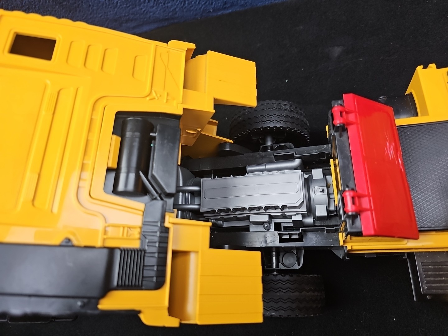 Bruder MAN Tele-Crane TC-4500 TGA 41.440 Construction Toy Truck Germany Preowned