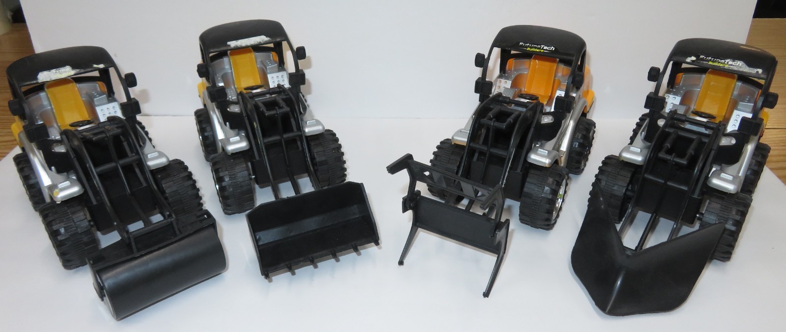 LOT of 4 Future Tech Builders Construction Vehicles Close to GI Joe 1:18 Scale