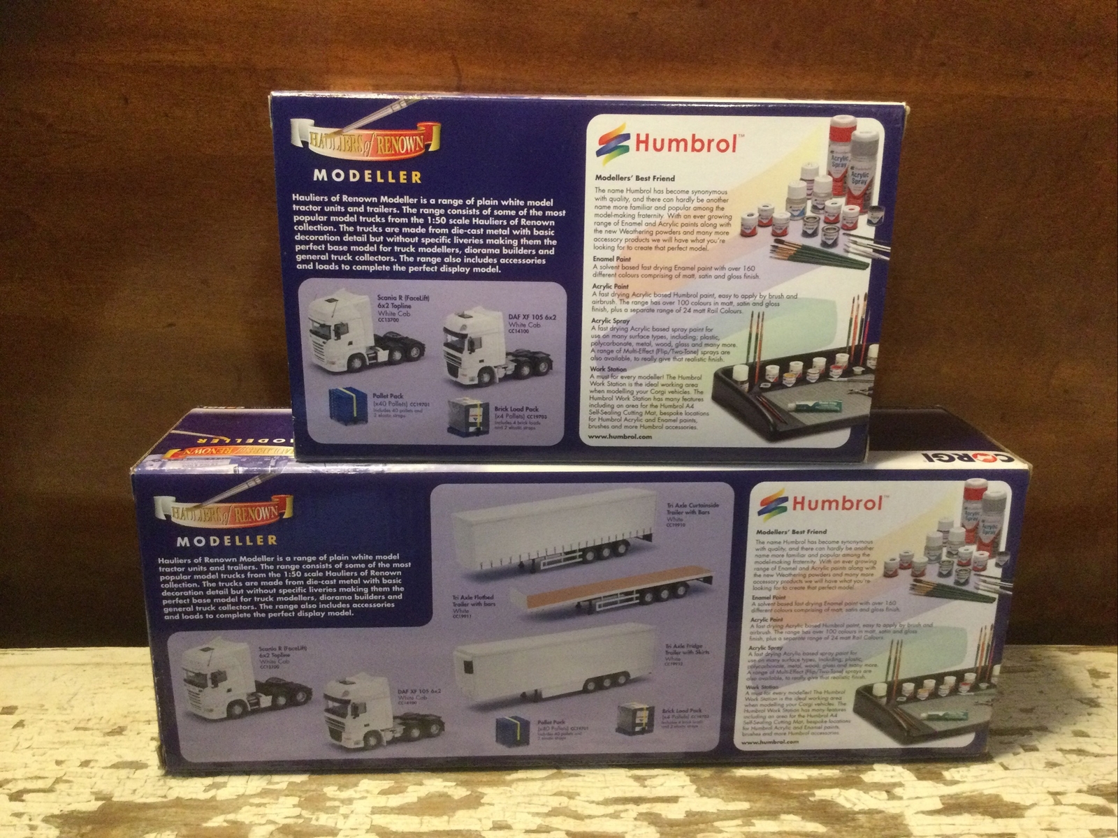 Corgi 1:50 Diecast Modeller DAF XF 105 Truck Cab-W/Tri Axle Flatbed Trailer-NIB