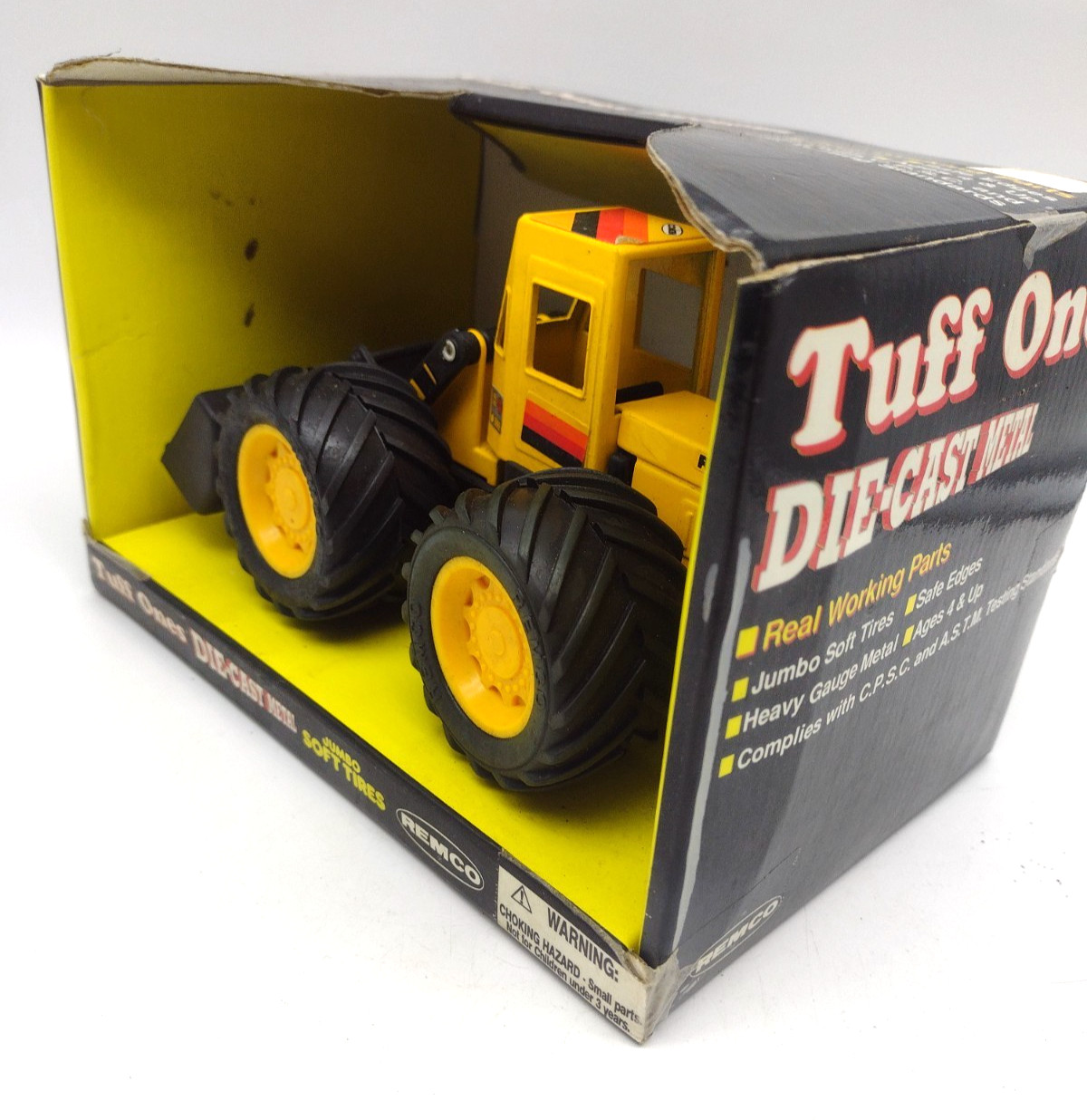 Vintage 1996 Remco Tuff Ones Front Loader Tractor Jumbo Soft Tires NEW In Box