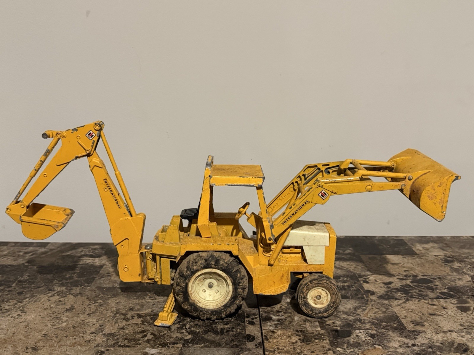 International Harvester Tractor Loader Backhoe