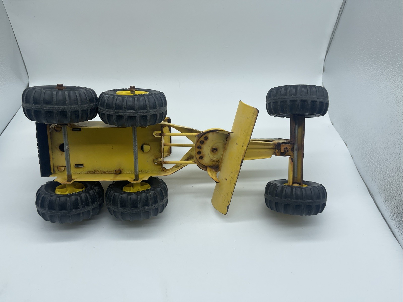 Vintage TONKA Road Grader Pressed Steel Yellow Construction Toy Truck 60’s-70’s