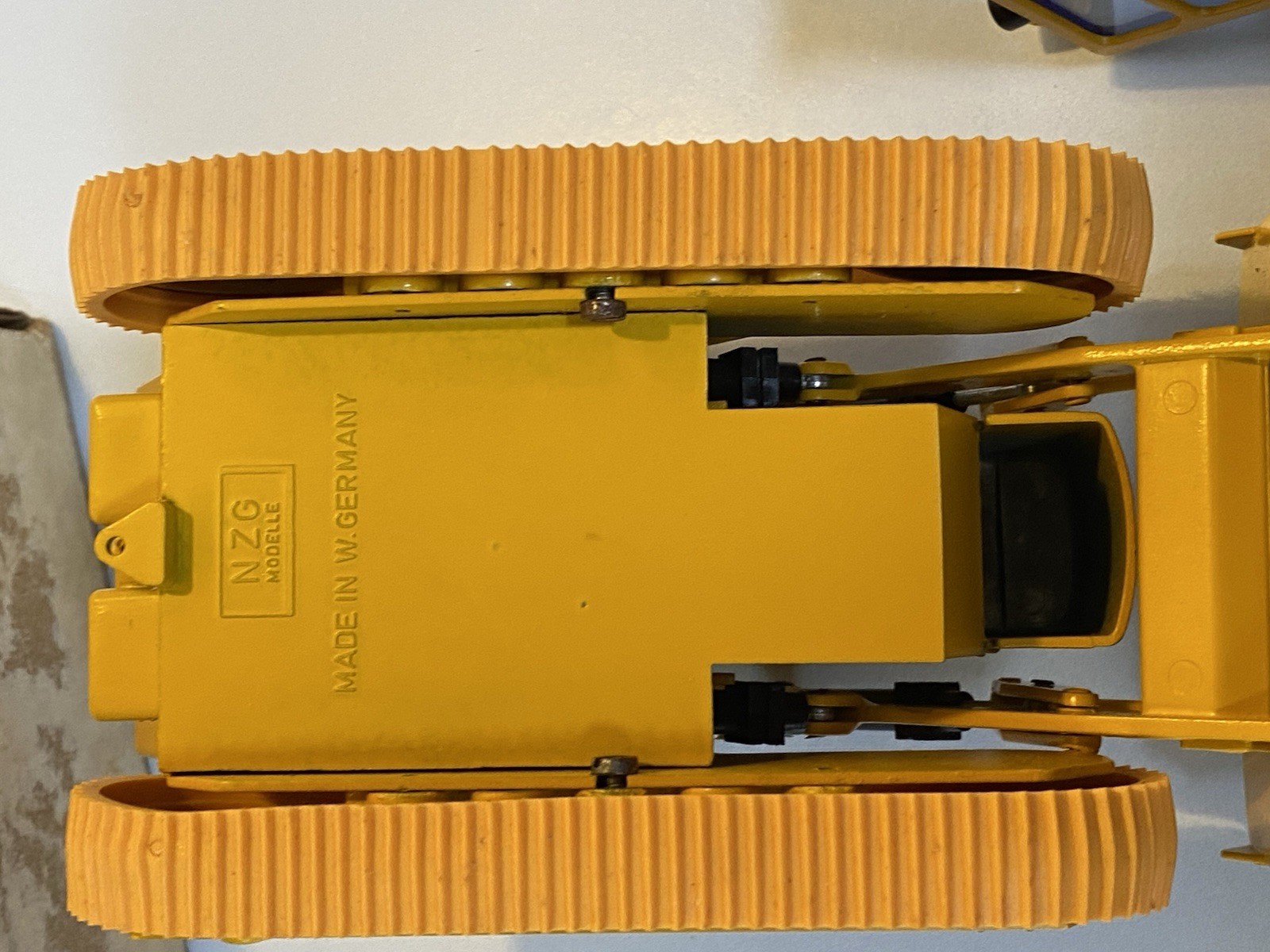 CONRAD 1:25 scale Caterpillar 941 Track Loader Nice!