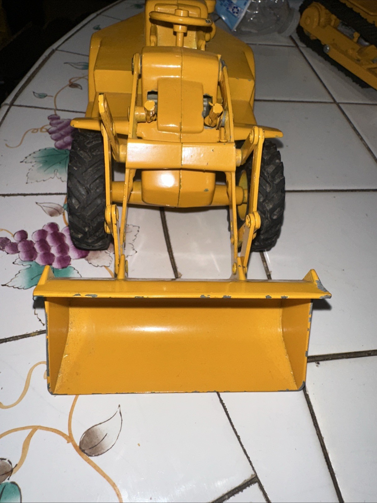CAT Caterpillar 944 Wheel Loader 1964 1:24