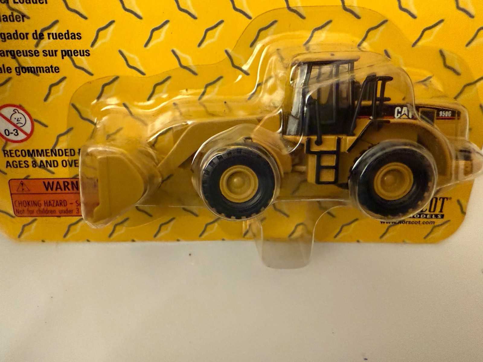 2 Norscot CAT D5M TRACK-TYPE TRACTOR & 950G Wheel Loader 1:87 Diecast 2005 NEW