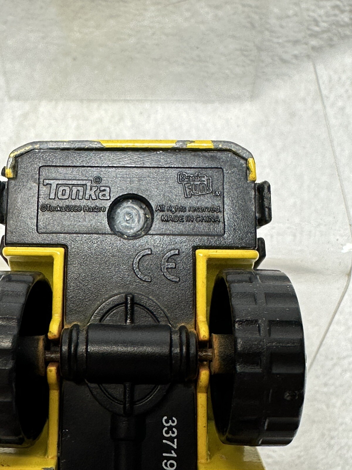 Tonka Diecast Front End Loader, Metal And Plastic. Bucket And Arms Work. Used