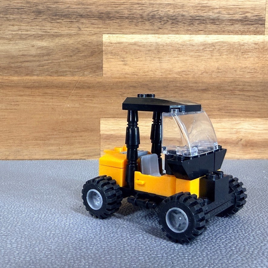 Mini Construction Vehicle Forklift Loader Building Block Toy Yellow Black