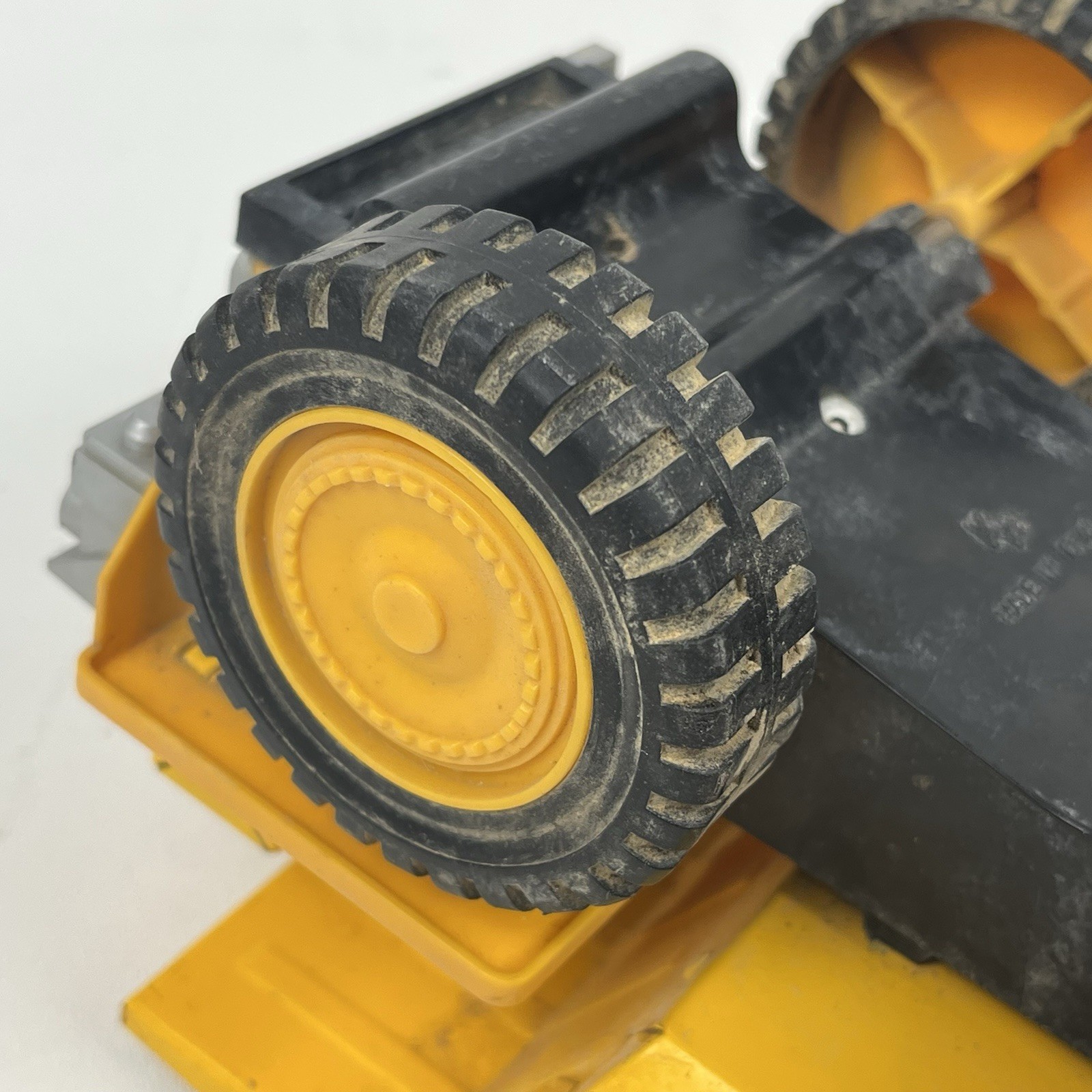 Vintage Kai Yip pressed steel KY Giant Load GL-190 mining dump truck.