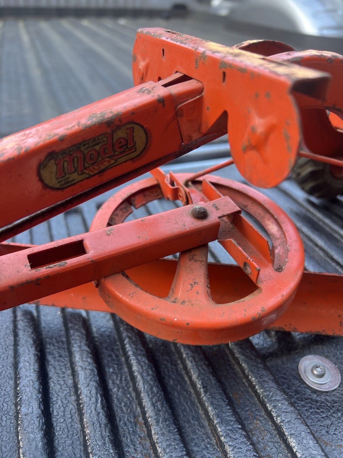 Vintage 1950’s Doepke Model Toys Adams Road Grader Diesel Motor Orange Steel