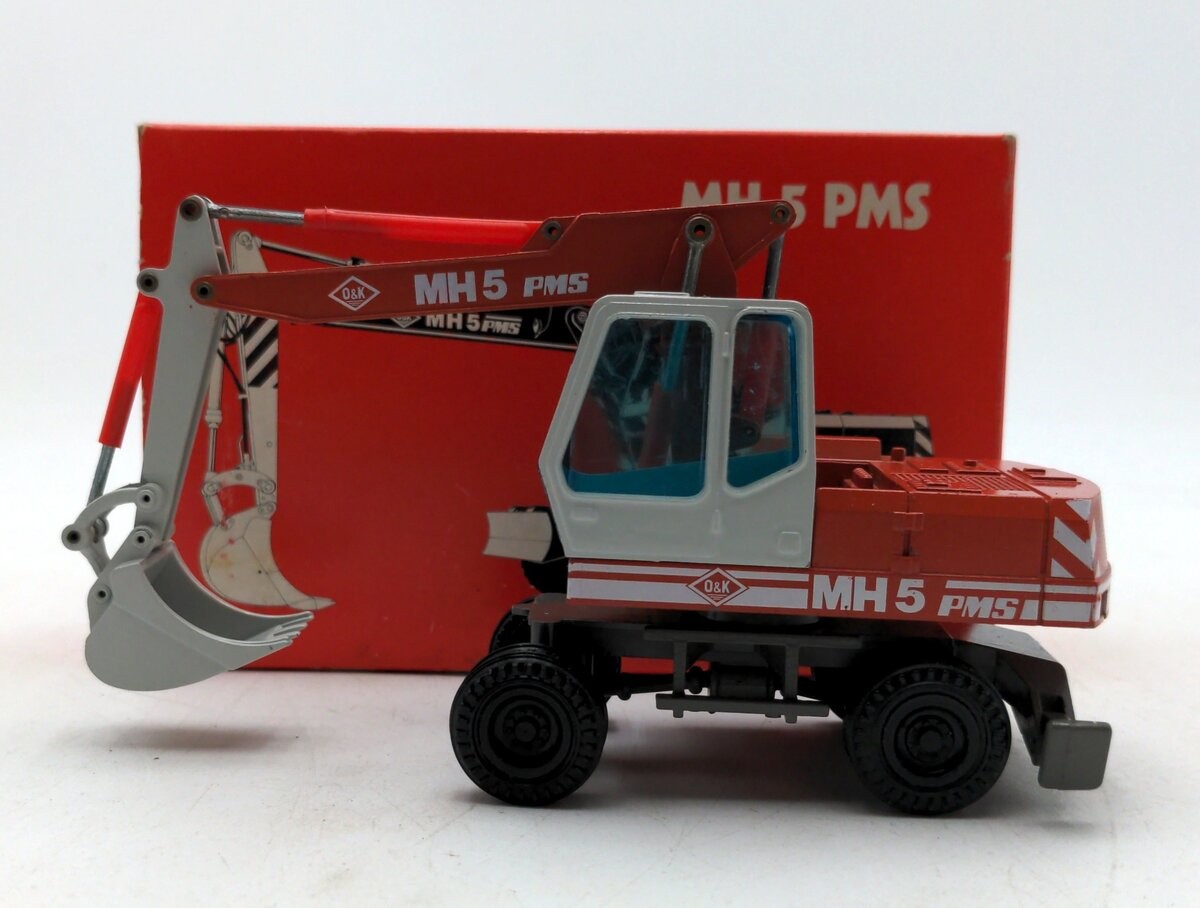 NZG 333 1:50 Scale O&K Wheel Excavator MH 5 PMS LN/Box