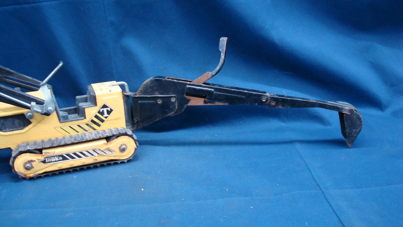 Vtg. TONKA Metal Tin Yellow Front End Loader Backhoe Excavator Toy Pressed Steel