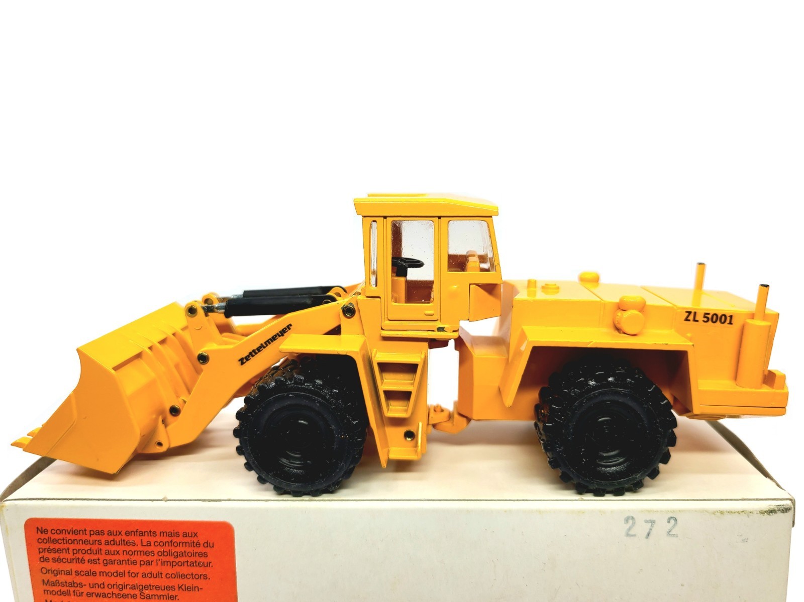 Zettelmeyer ZL5001 Wheel Loader – NZG 1:50 Scale Diecast Model #272