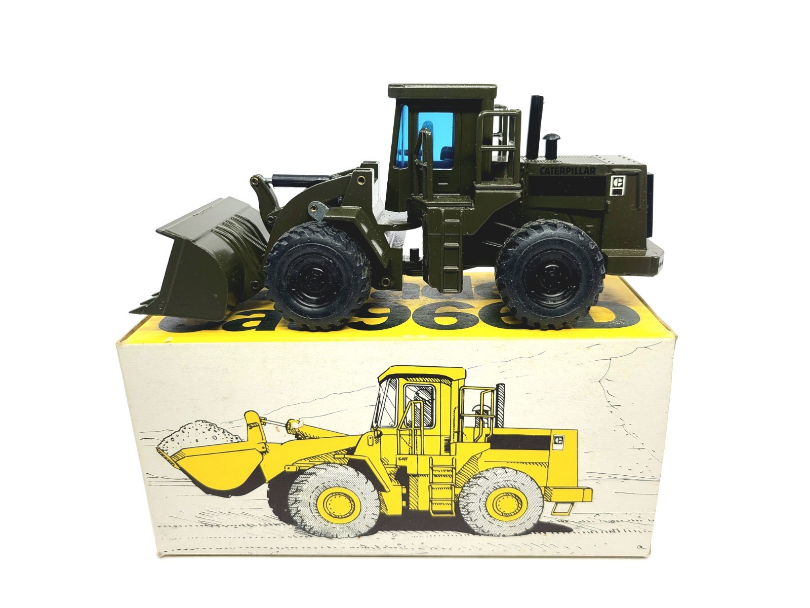 Caterpillar Cat 966D Wheel Loader – Military – NZG 1:50 Scale Model #237DM New