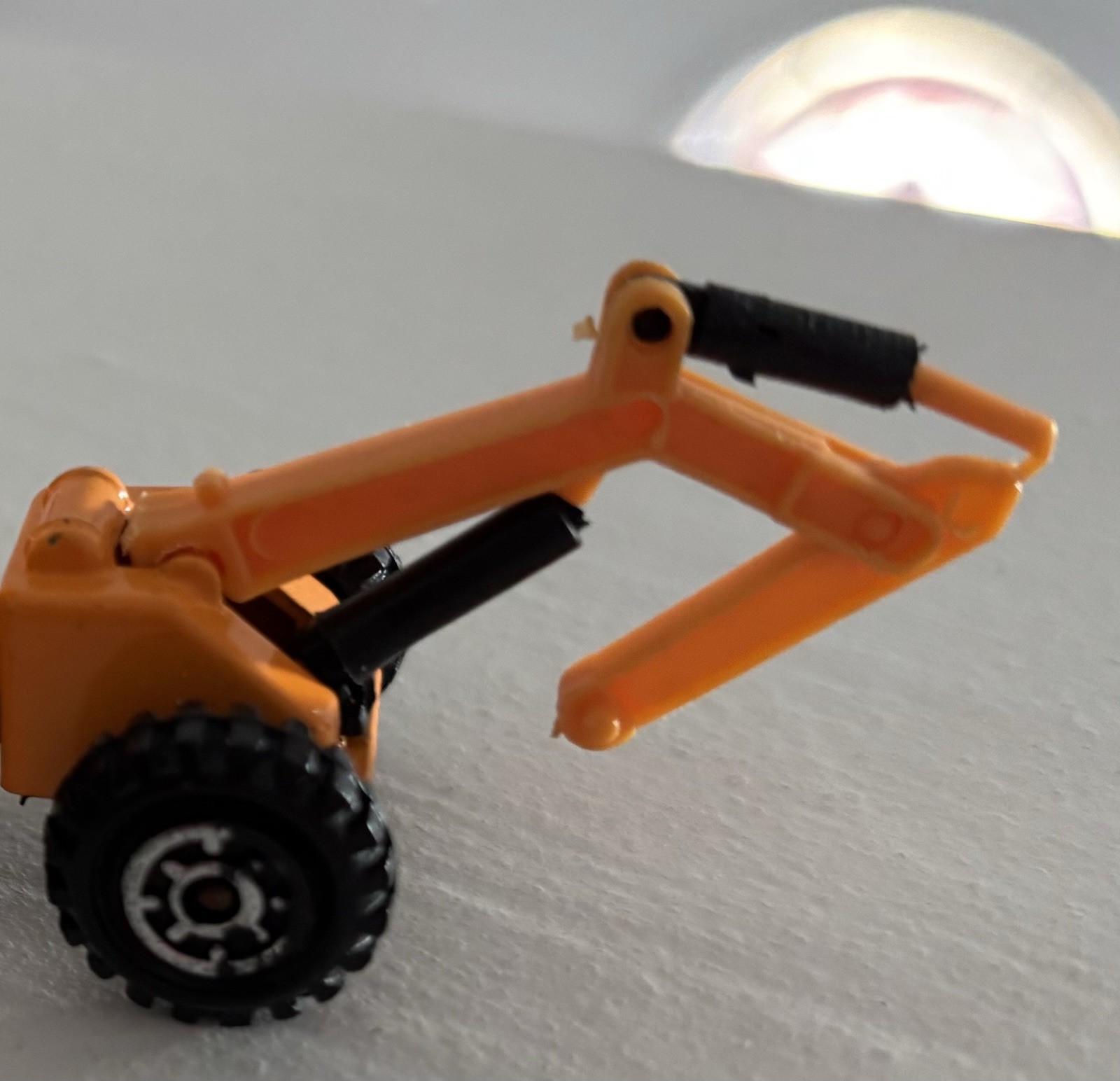 Vintage diecast Hydraulic Excavator, P318 – No scoop – No brand but like Zylmex